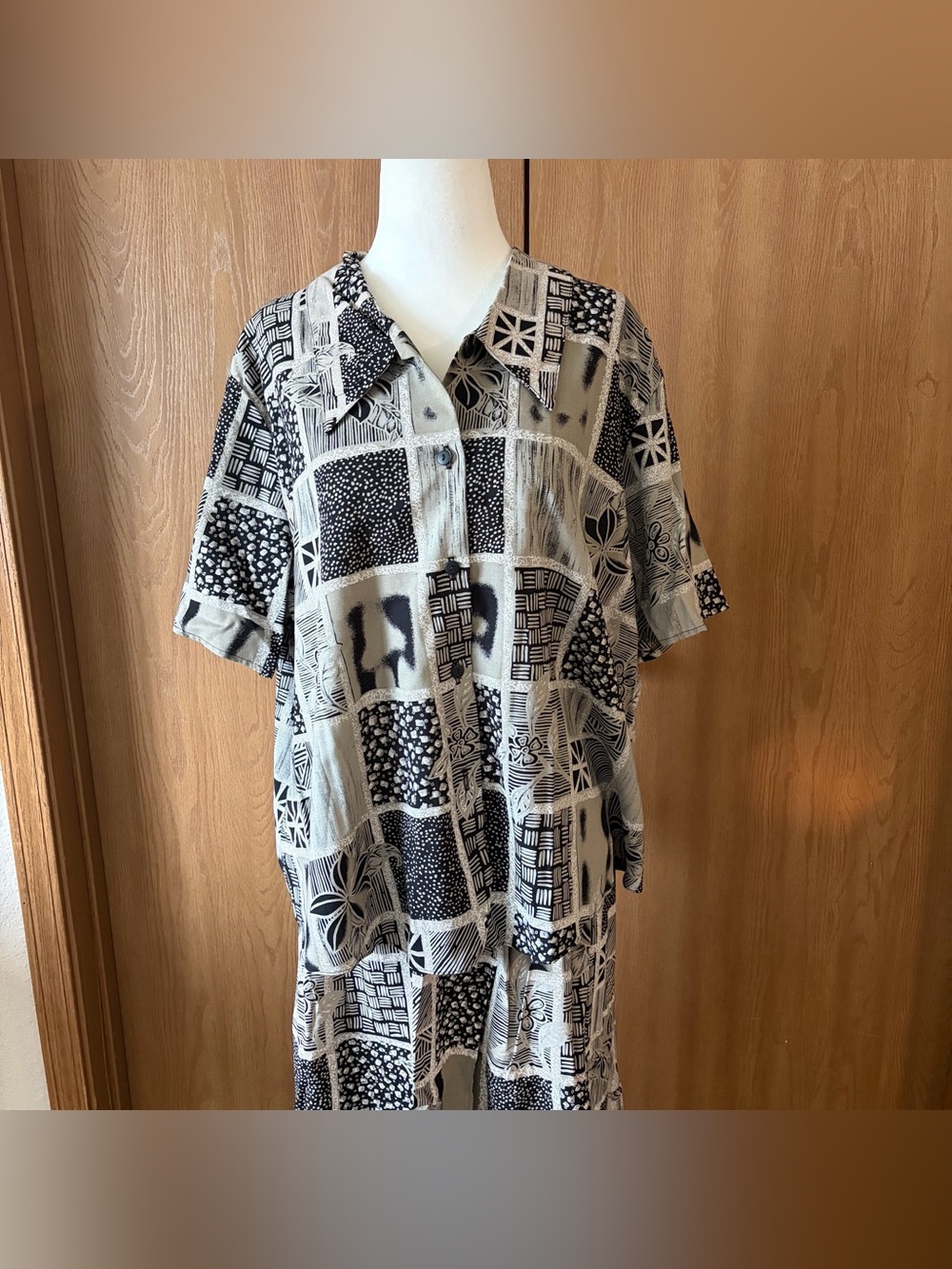 Deadstock Tropical 2 piece blouse and maxi skirt set